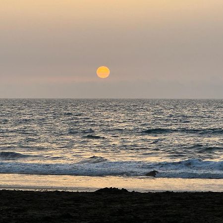 Vistas Mar Playa Las Canteras Primera Linea Wifi ラスパルマス・デ・グランカナリア エクステリア 写真