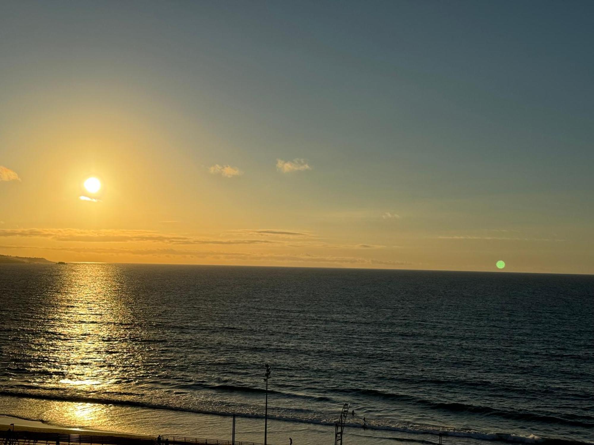 Vistas Mar Playa Las Canteras Primera Linea Wifi ラスパルマス・デ・グランカナリア エクステリア 写真