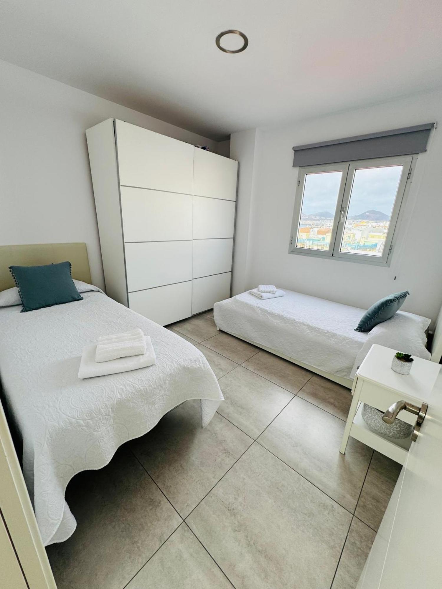 Vistas Mar Playa Las Canteras Primera Linea Wifi ラスパルマス・デ・グランカナリア エクステリア 写真